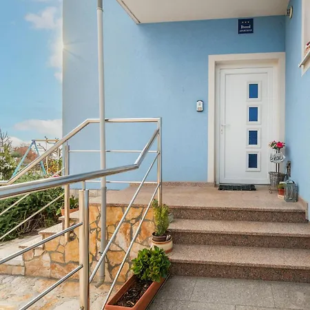 Amazing Apartment In Barbariga With Wifi Barbariga